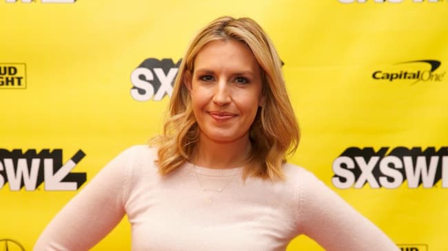 Poppy Harlow Bio, Age, Husband Cancer, Salary, Net, CNN, PewDiePie